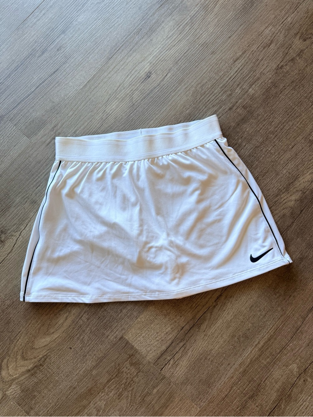 Nike White Women's Tennis Skort with Black Swoosh